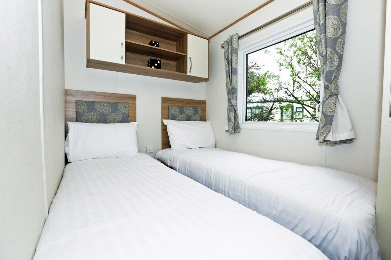 Mill Rythe Coastal Village Selsmore Room photo